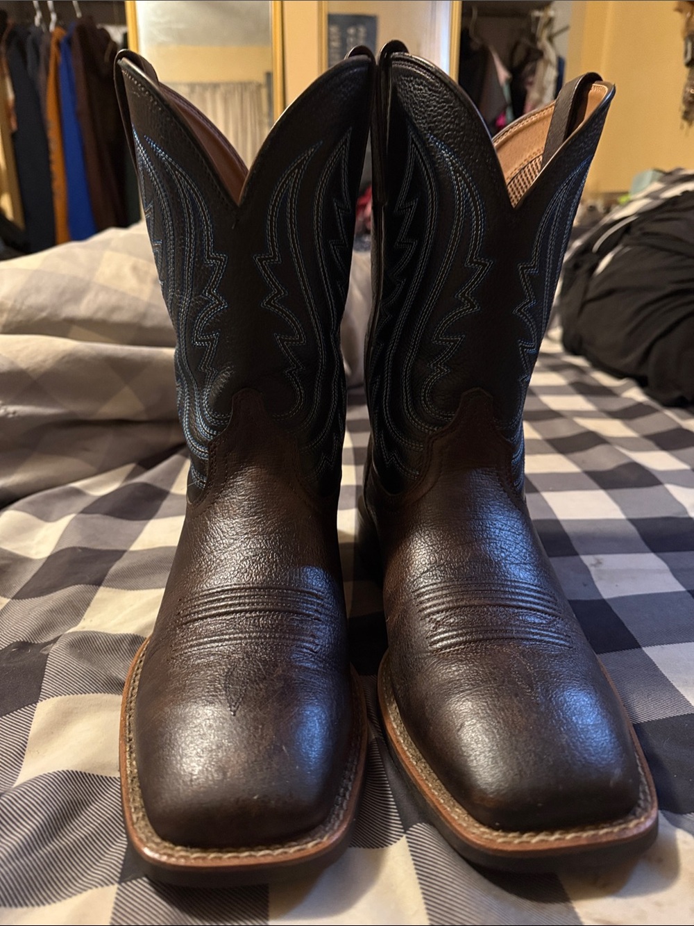 Ariat Brown and Black Leather Western Cowboy Boots